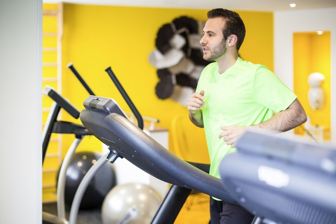 Imagen de los interiores del Hotel Novotel Bordeaux Lac. Foto 12