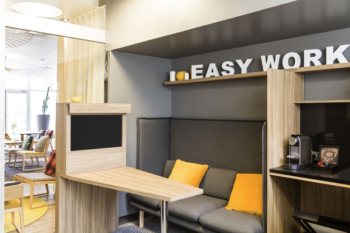 Imagen de los interiores del Hotel Novotel Bordeaux Lac. Foto 15