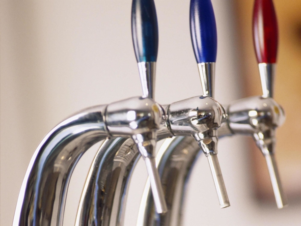 Imagen del bar/restaurante del Hotel Novotel Bordeaux Lac. Foto 8