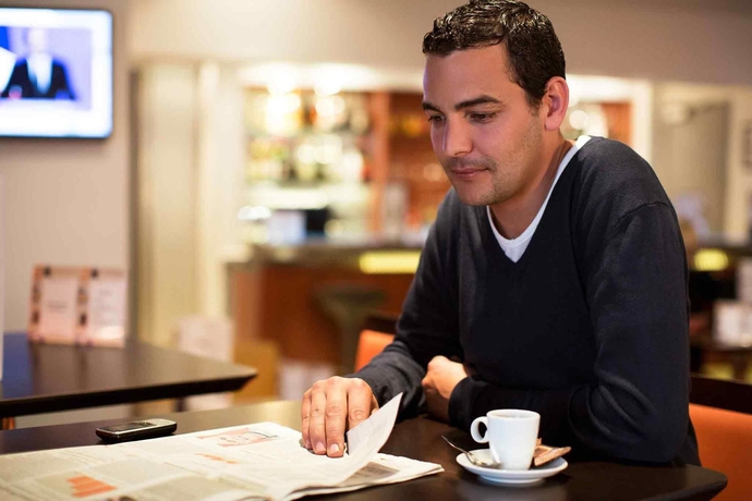 Imagen del bar/restaurante del Hotel Novotel Bordeaux Mérignac. Foto 6