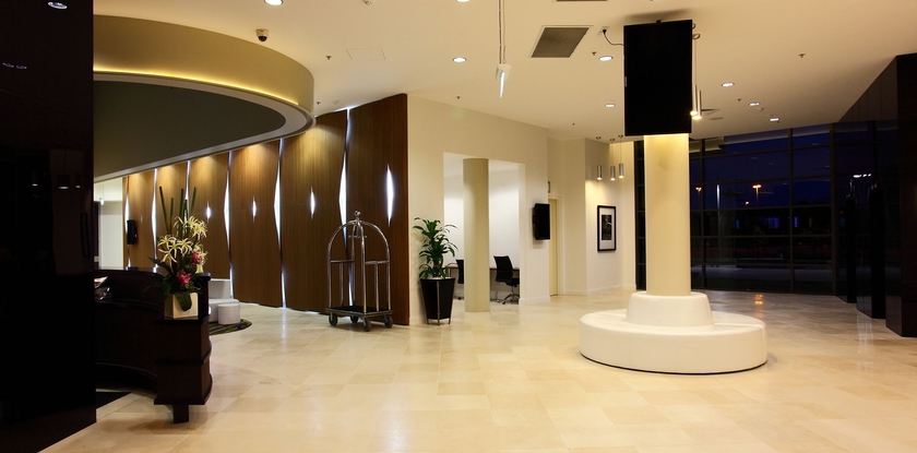 Imagen de los interiores del Hotel Novotel Brisbane Airport. Foto 15