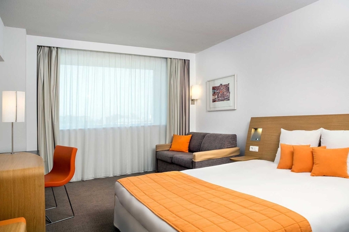 Imagen de la habitación del Hotel Novotel Bucharest City Centre. Foto 13