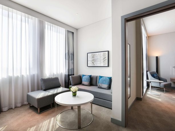 Imagen de la habitación del Hotel Novotel Bur Dubai. Foto 16