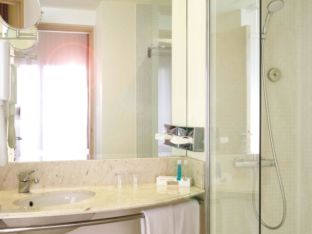 Imagen de la habitación del Hotel Novotel Cairo 6th Of October. Foto 6