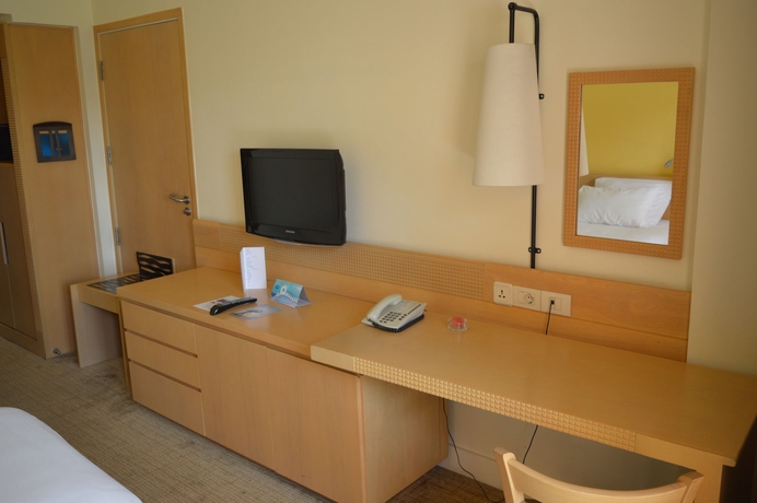 Imagen de la habitación del Hotel Novotel Cairo 6th Of October. Foto 7