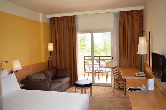 Imagen de la habitación del Hotel Novotel Cairo 6th Of October. Foto 9