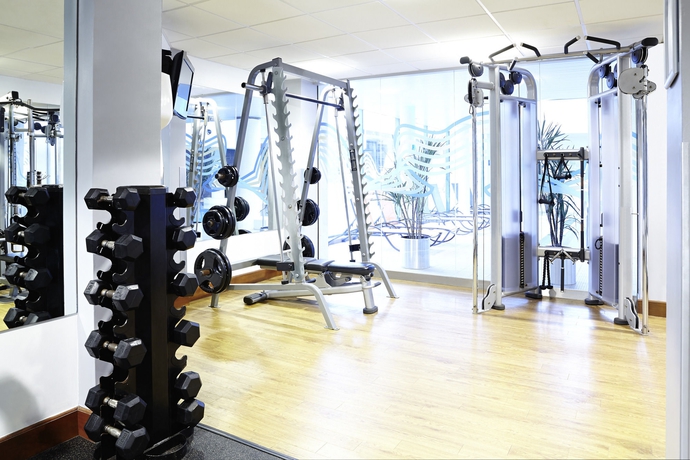 Imagen de los interiores del Hotel Novotel Cardiff Centre. Foto 10