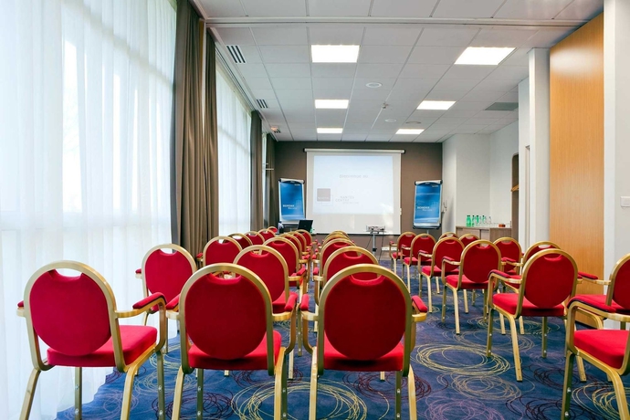 Imagen de los interiores del Hotel Novotel Centre Nantes Bord De Loire. Foto 15