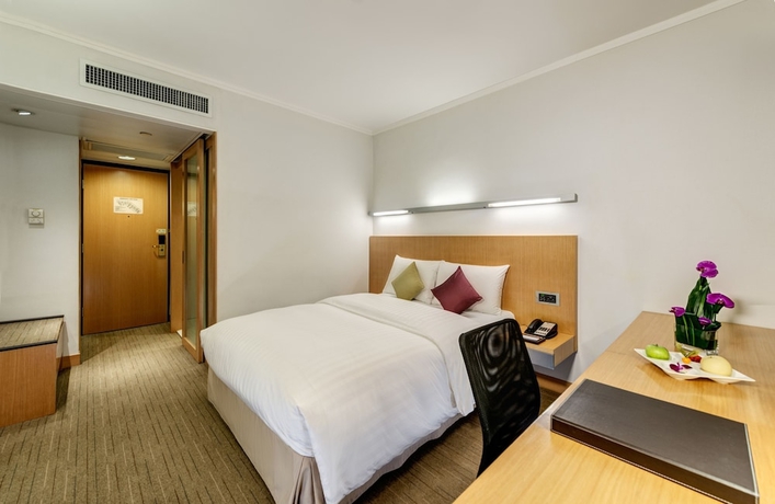 Imagen de la habitación del Hotel Novotel Century Hong Kong. Foto 7