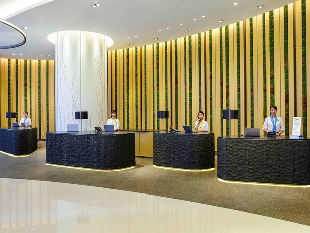 Imagen de los interiores del Hotel Novotel Century Hong Kong. Foto 15
