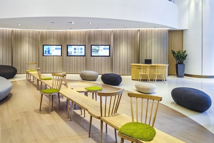 Imagen de los interiores del Hotel Novotel Century Hong Kong. Foto 18