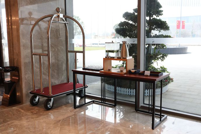 Imagen de los interiores del Hotel Novotel Changsha Intl Exhibition Center. Foto 19
