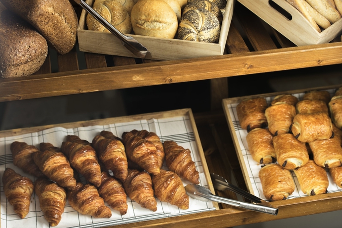 Imagen del bar/restaurante del Hotel Novotel Charleroi Centre. Foto 7