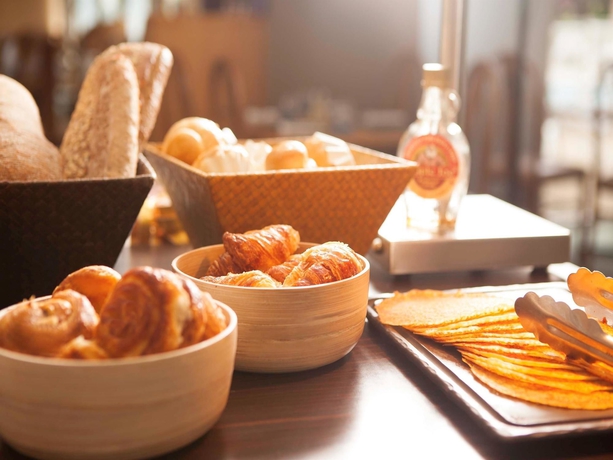 Imagen del bar/restaurante del Hotel Novotel Chateau de Versailles. Foto 7