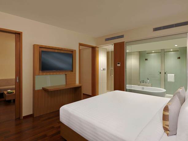 Imagen de la habitación del Hotel Novotel Chennai Omr. Foto 12