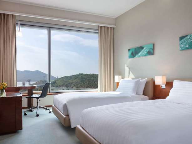 Imagen de la habitación del Hotel Novotel Citygate Hong Kong. Foto 4