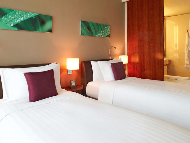 Imagen de la habitación del Hotel Novotel Citygate Hong Kong. Foto 10