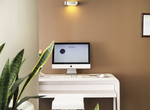 Imagen de los interiores del Hotel Novotel Constantine. Foto 19