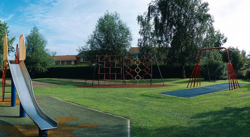 Imagen de los exteriores del Hotel Novotel Coventry M6/j3. Foto 11