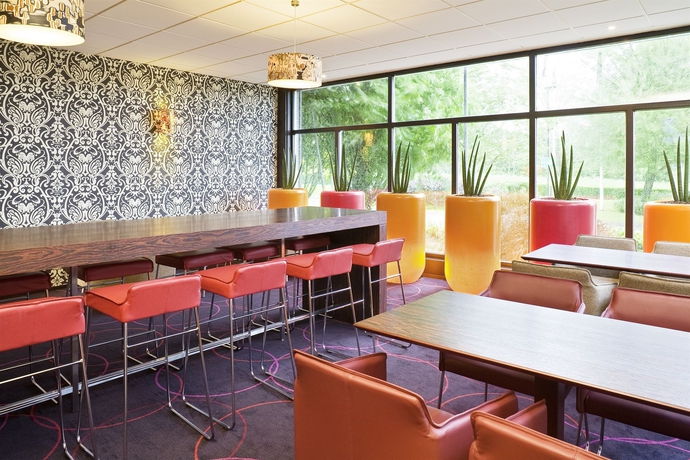 Imagen de los interiores del Hotel Novotel Coventry M6/j3. Foto 14