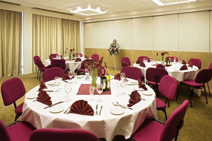 Imagen de los interiores del Hotel Novotel Coventry M6/j3. Foto 15