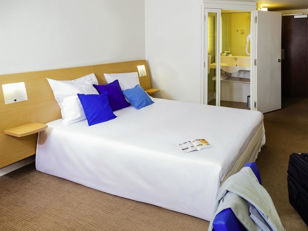 Imagen de la habitación del Hotel Novotel Dakar. Foto 13