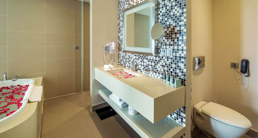 Imagen de la habitación del Hotel Novotel Danang Premier Han River. Foto 16