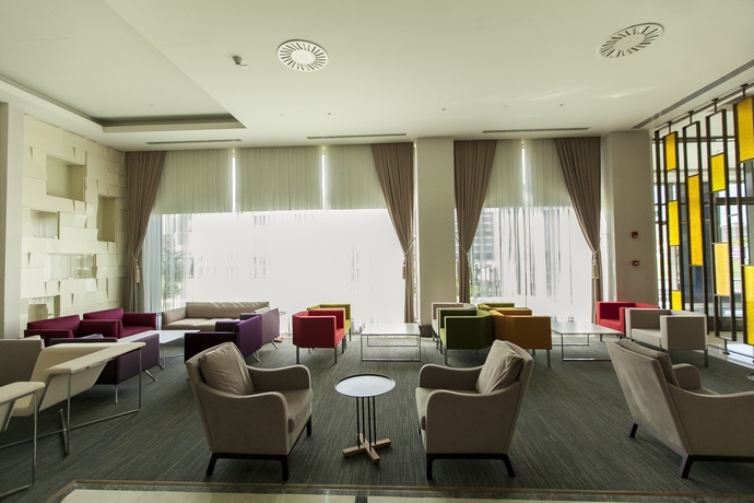 Imagen de los interiores del Hotel Novotel Diyarbakir. Foto 14