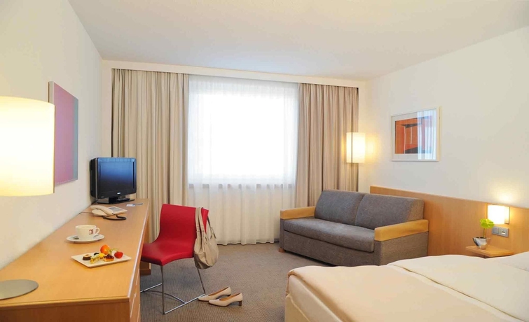 Imagen de la habitación del Hotel Novotel Düsseldorf City West. Foto 8