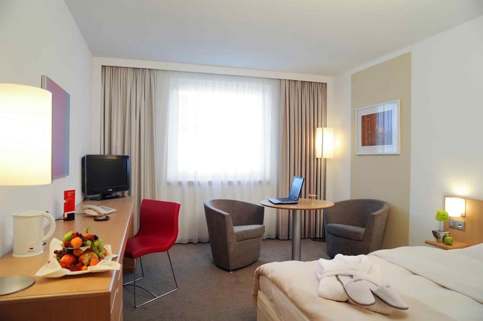 Imagen de la habitación del Hotel Novotel Düsseldorf City West. Foto 9