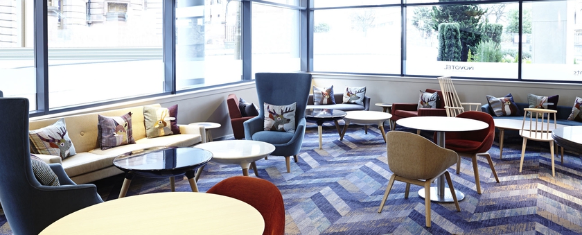 Imagen del bar/restaurante del Hotel Novotel Edinburgh Centre. Foto 4