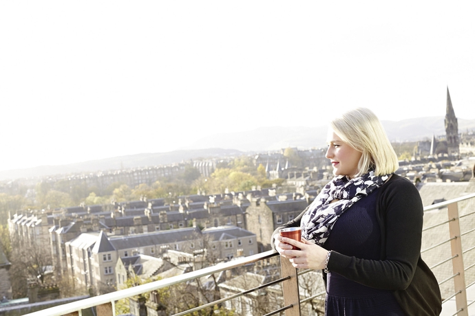 Imagen de la habitación del Hotel Novotel Edinburgh Centre. Foto 9