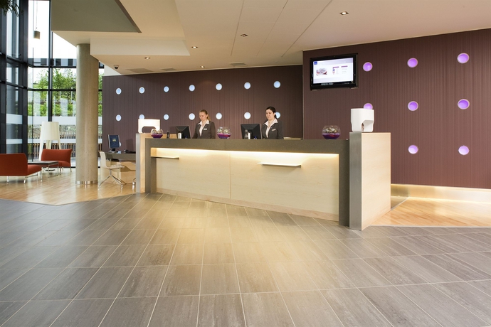Imagen de los interiores del Hotel Novotel Edinburgh Park. Foto 10