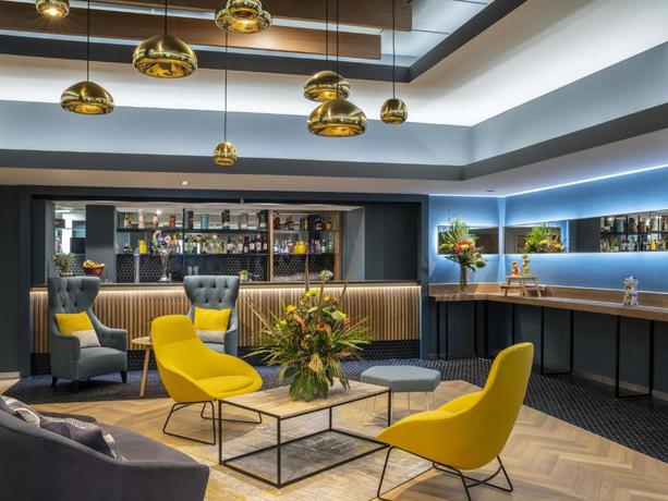 Imagen de los interiores del Hotel Novotel Edinburgh Park. Foto 11