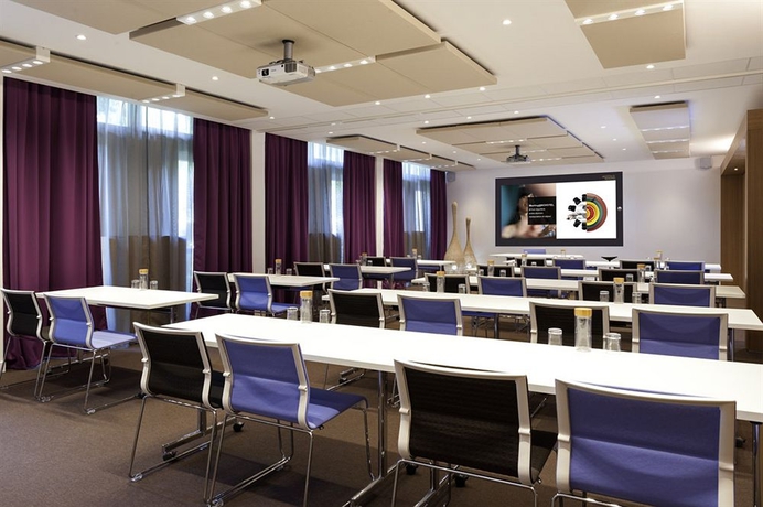 Imagen de los interiores del Hotel Novotel Evry Courcouronnes. Foto 16