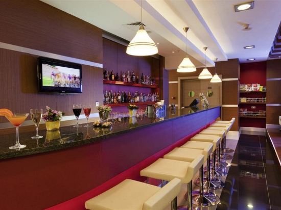 Imagen del bar/restaurante del Hotel Novotel Gaziantep. Foto 9