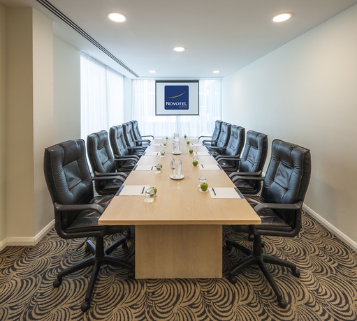 Imagen de los interiores del Hotel Novotel Geelong. Foto 10