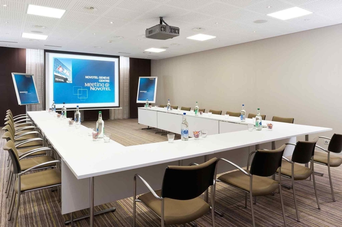 Imagen de los interiores del Hotel Novotel Geneve Centre. Foto 7