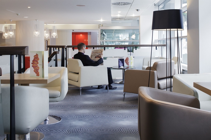 Imagen del bar/restaurante del Hotel Novotel Glasgow Centre. Foto 4