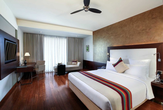 Imagen de la habitación del Hotel Novotel Goa Candolim. Foto 8