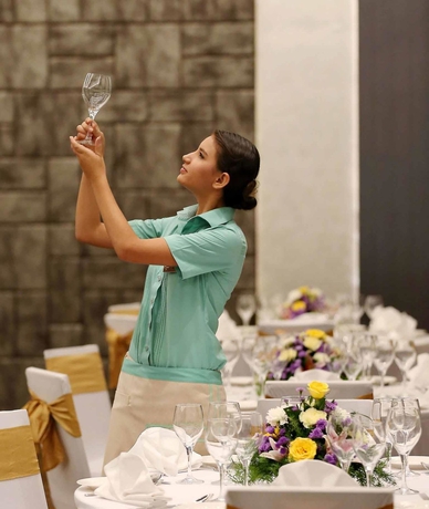 Imagen de los interiores del Hotel Novotel Goa Candolim. Foto 11