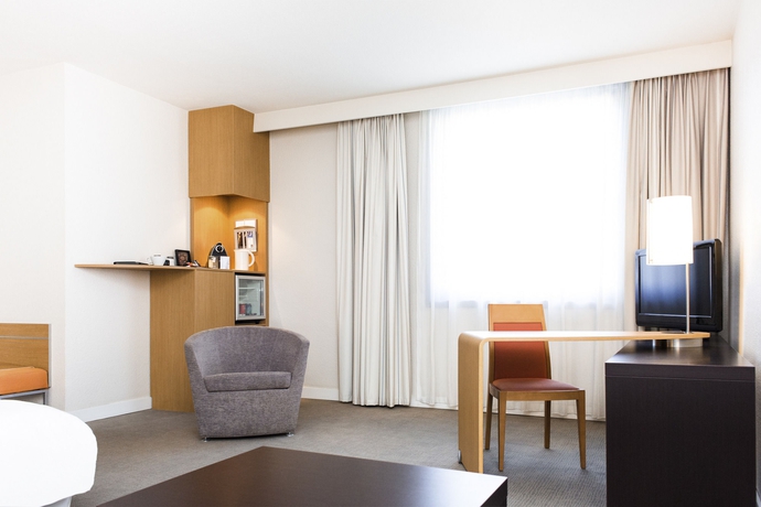 Imagen de la habitación del Hotel Novotel Grenoble Centre. Foto 9