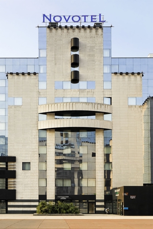 Imagen de los interiores del Hotel Novotel Grenoble Centre. Foto 14