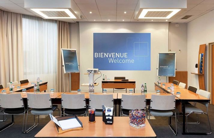 Imagen de los interiores del Hotel Novotel Grenoble Centre. Foto 16