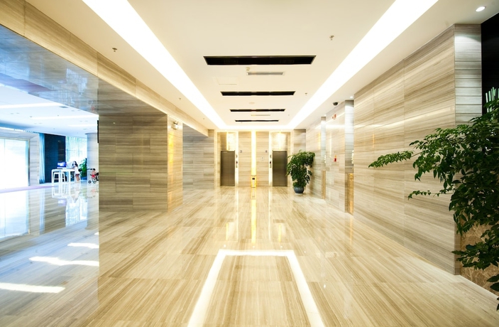 Imagen de los interiores del Hotel Novotel Guiyang Downtown. Foto 17