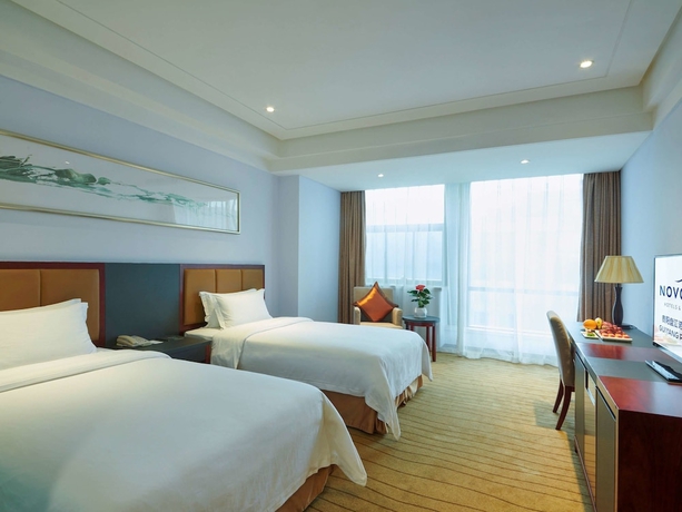 Imagen de la habitación del Hotel Novotel Guiyang Panjiang. Foto 6
