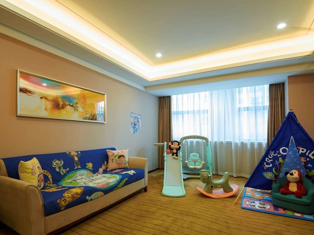Imagen de la habitación del Hotel Novotel Guiyang Panjiang. Foto 18