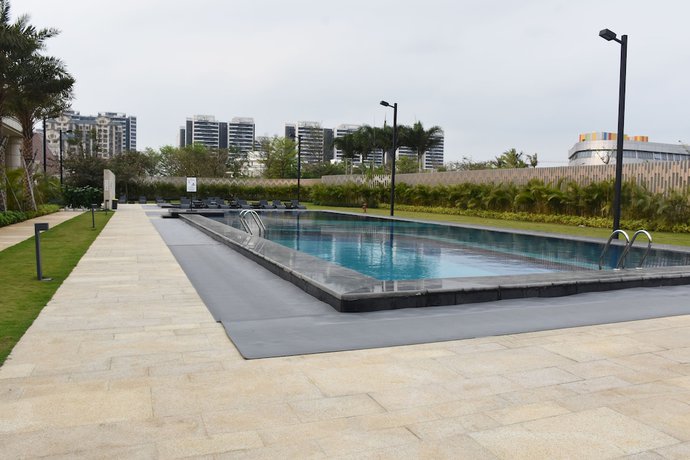 Imagen de la piscina del Hotel Novotel Haikou Xinbudao. Foto 20