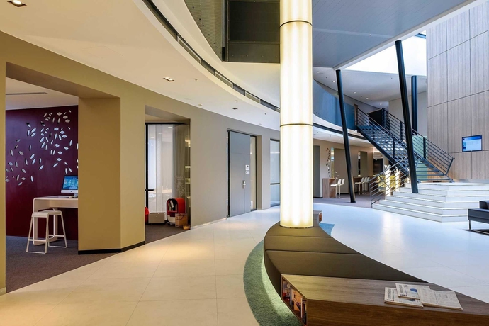 Imagen del bar/restaurante del Hotel Novotel Hannover. Foto 10