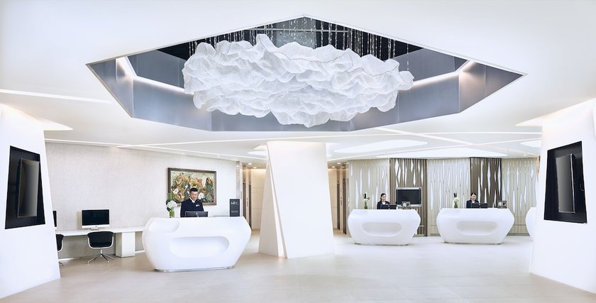 Imagen de los interiores del Hotel Novotel Hanoi Thai Ha. Foto 20